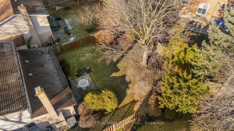 Photo 23 at 32 Mayvern Crescent, North Richvale, Richmond Hill