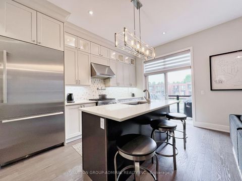 Photo 8 at 4 Sable Road, Patterson, Vaughan
