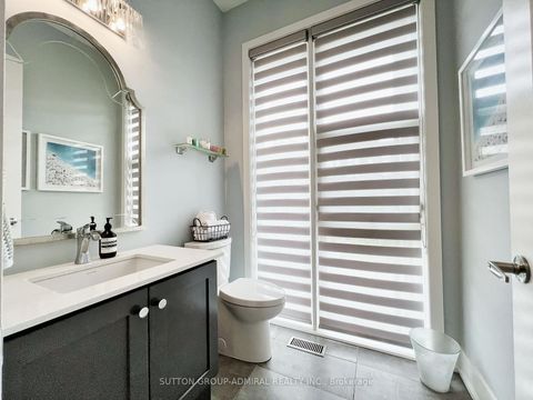 Photo 16 at 4 Sable Road, Patterson, Vaughan