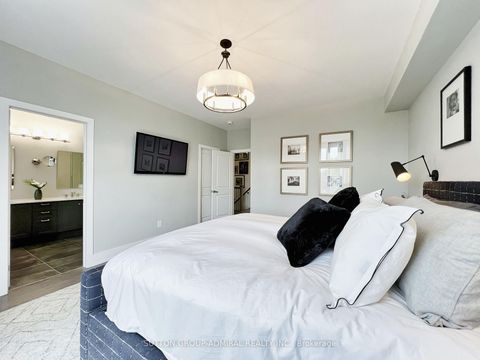 Photo 21 at 4 Sable Road, Patterson, Vaughan