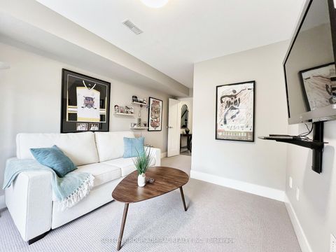 Photo 31 at 4 Sable Road, Patterson, Vaughan