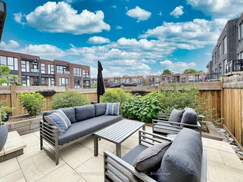 Photo 34 at 4 Sable Road, Patterson, Vaughan