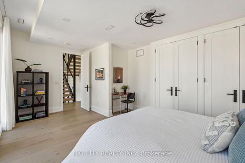 Photo 17 at 75 Lawrence Crescent, Lawrence Park South, Toronto