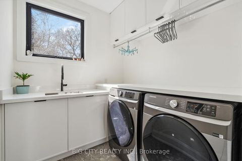 Photo 22 at 75 Lawrence Crescent, Lawrence Park South, Toronto