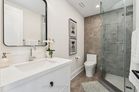 Photo 23 at 75 Lawrence Crescent, Lawrence Park South, Toronto