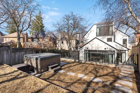 Photo 47 at 75 Lawrence Crescent, Lawrence Park South, Toronto
