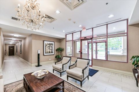 Photo 3 at 518 - 27 REAN Drive, Bayview Village, Toronto