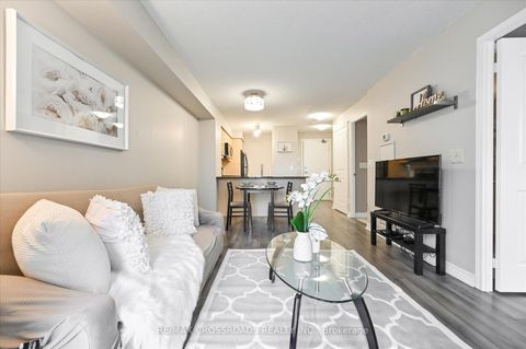 Photo 9 at 518 - 27 REAN Drive, Bayview Village, Toronto