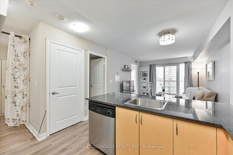 Photo 12 at 518 - 27 REAN Drive, Bayview Village, Toronto