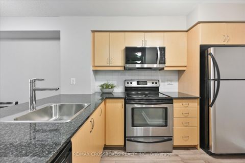 Photo 13 at 518 - 27 REAN Drive, Bayview Village, Toronto