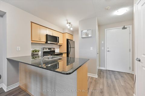 Photo 14 at 518 - 27 REAN Drive, Bayview Village, Toronto