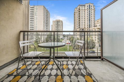 Photo 21 at 518 - 27 REAN Drive, Bayview Village, Toronto