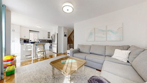 Photo 4 at 129 Mynden Way, Woodland Hill, Newmarket