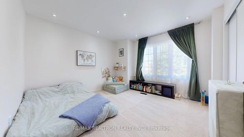 Photo 17 at 129 Mynden Way, Woodland Hill, Newmarket