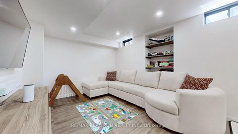 Photo 22 at 129 Mynden Way, Woodland Hill, Newmarket