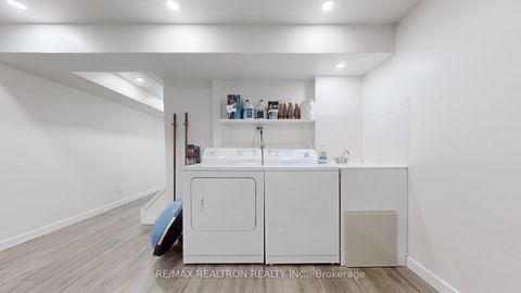Photo 25 at 129 Mynden Way, Woodland Hill, Newmarket