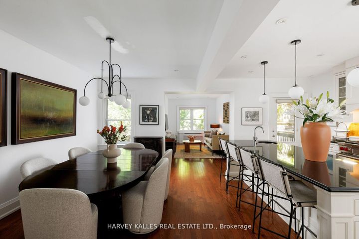 Photo 7 at 8 Edgewood Crescent, Moore Park, Toronto