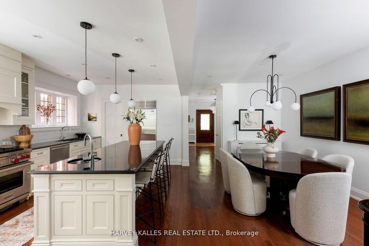 Photo 16 at 8 Edgewood Crescent, Moore Park, Toronto