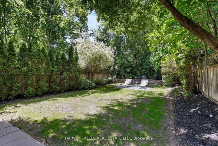 Photo 19 at 8 Edgewood Crescent, Moore Park, Toronto