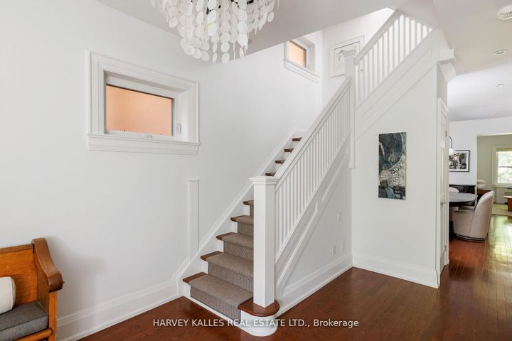 Photo 20 at 8 Edgewood Crescent, Moore Park, Toronto