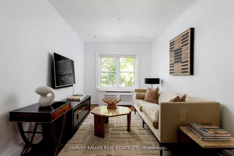 Photo 17 at 8 Edgewood Crescent, Moore Park, Toronto