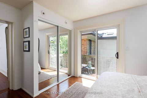 Photo 27 at 8 Edgewood Crescent, Moore Park, Toronto