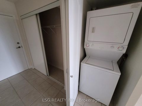 Photo 6 at 906 - 8 Rean Drive, Bayview Village, Toronto