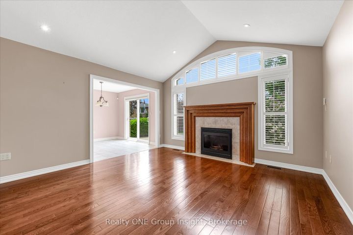 Photo 15 at 66 Chelmsford Place, Kentley, Hamilton