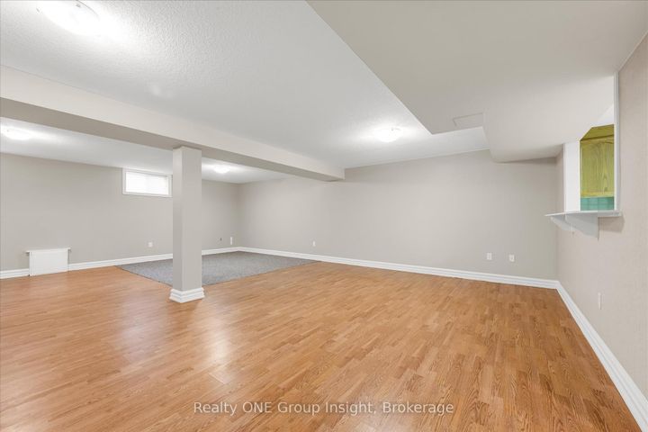 Photo 17 at 66 Chelmsford Place, Kentley, Hamilton