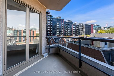 Photo 10 at 428 - 550 Front Street W, Waterfront Communities C1, Toronto