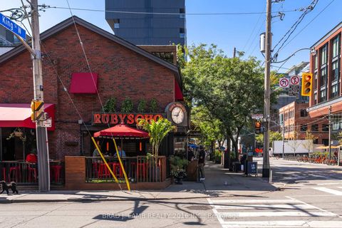 Photo 19 at 428 - 550 Front Street W, Waterfront Communities C1, Toronto