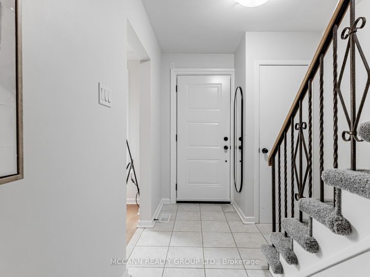 Photo 3 at 157 1/2 Roslin Avenue, Lawrence Park North, Toronto