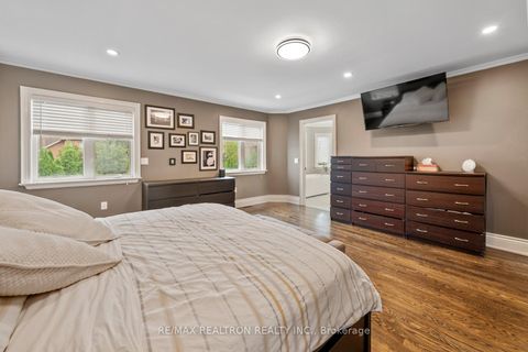 Photo 18 at 215 Reiner Road, Clanton Park, Toronto