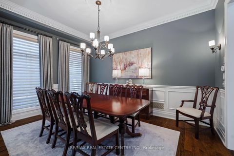 Photo 7 at 14 St. Phillips Road, Humber Heights, Toronto