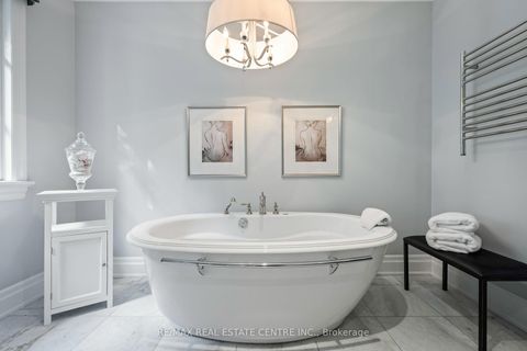 Photo 29 at 14 St. Phillips Road, Humber Heights, Toronto