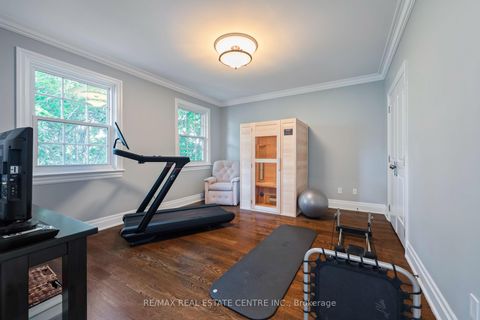 Photo 34 at 14 St. Phillips Road, Humber Heights, Toronto