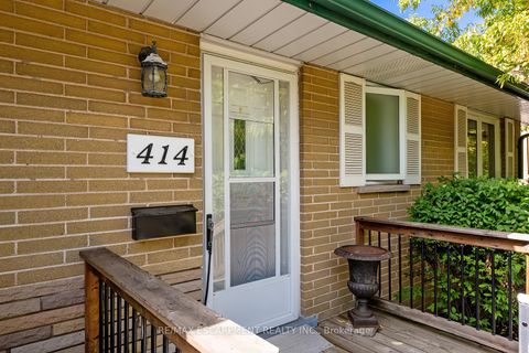 Photo 3 at 414 Third Line, WO West, Oakville
