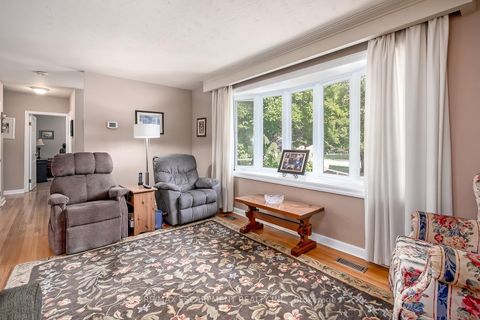 Photo 7 at 414 Third Line, WO West, Oakville