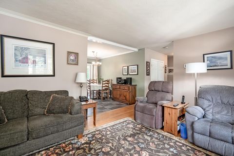 Photo 8 at 414 Third Line, WO West, Oakville
