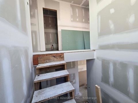 Photo 7 at 68B Laurel Avenue, Kennedy Park, Toronto