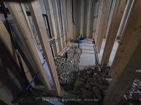 Photo 24 at 68B Laurel Avenue, Kennedy Park, Toronto