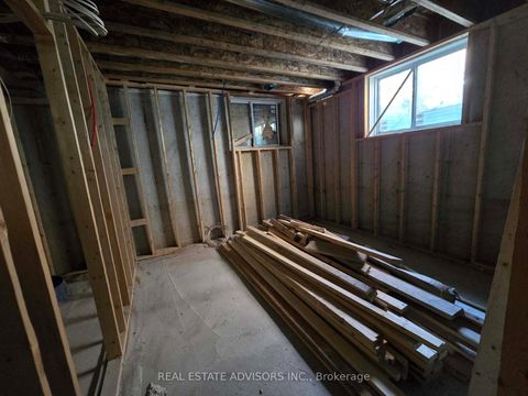 Photo 25 at 68B Laurel Avenue, Kennedy Park, Toronto