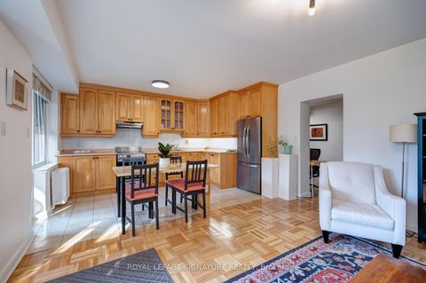 Photo 9 at 3 - 8 Corinth Gardens, Mount Pleasant East, Toronto