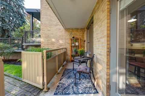 Photo 16 at 3 - 8 Corinth Gardens, Mount Pleasant East, Toronto