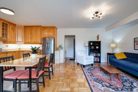 Photo 20 at 3 - 8 Corinth Gardens, Mount Pleasant East, Toronto