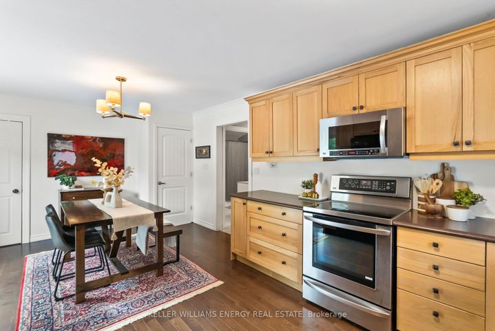 Photo 15 at 211 Severn Street, McLaughlin, Oshawa