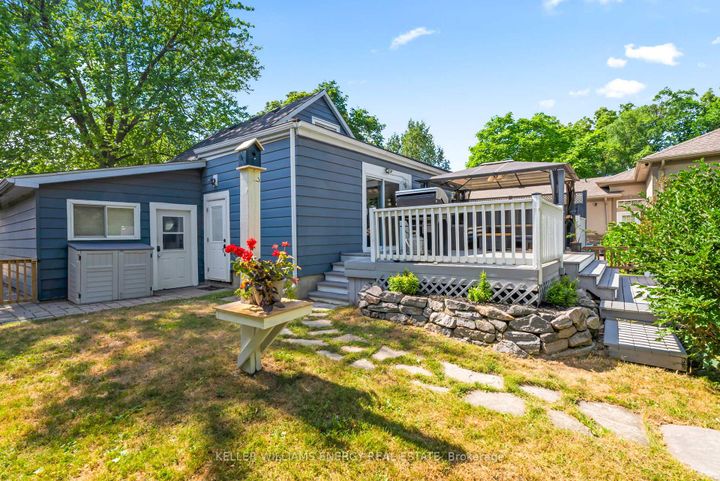 Photo 32 at 211 Severn Street, McLaughlin, Oshawa