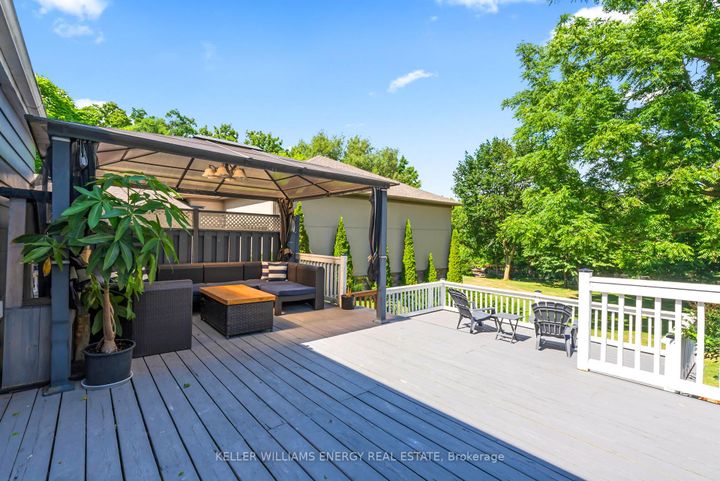 Photo 34 at 211 Severn Street, McLaughlin, Oshawa