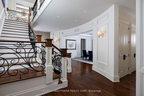 Photo 11 at 64 Brentwood Road, MO Morrison, Oakville