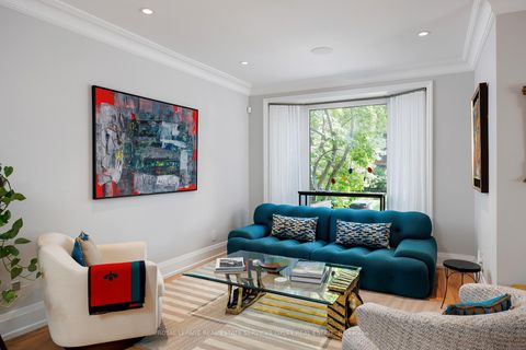 Photo 4 at 26 Mcmaster Avenue, Casa Loma, Toronto